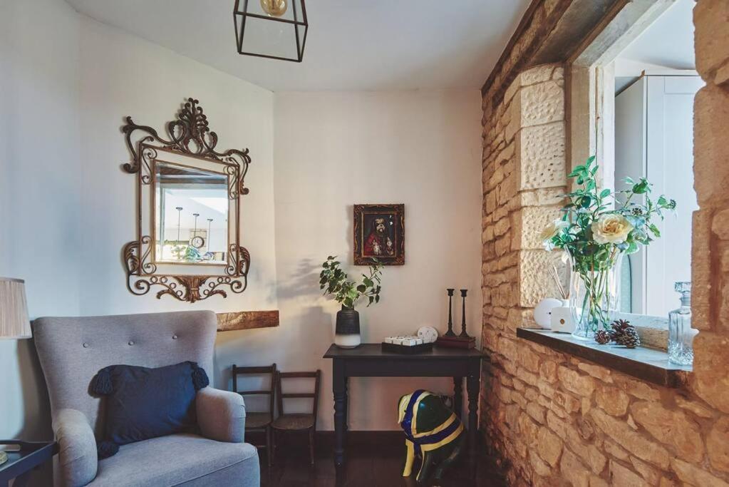 Large Stylish Luxury Cotswold Cottage - Ideal For Families, W/ Ev Charging Andoversford Bagian luar foto